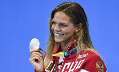 Серебряная медаль Юлии Ефимовой с золотым отливом